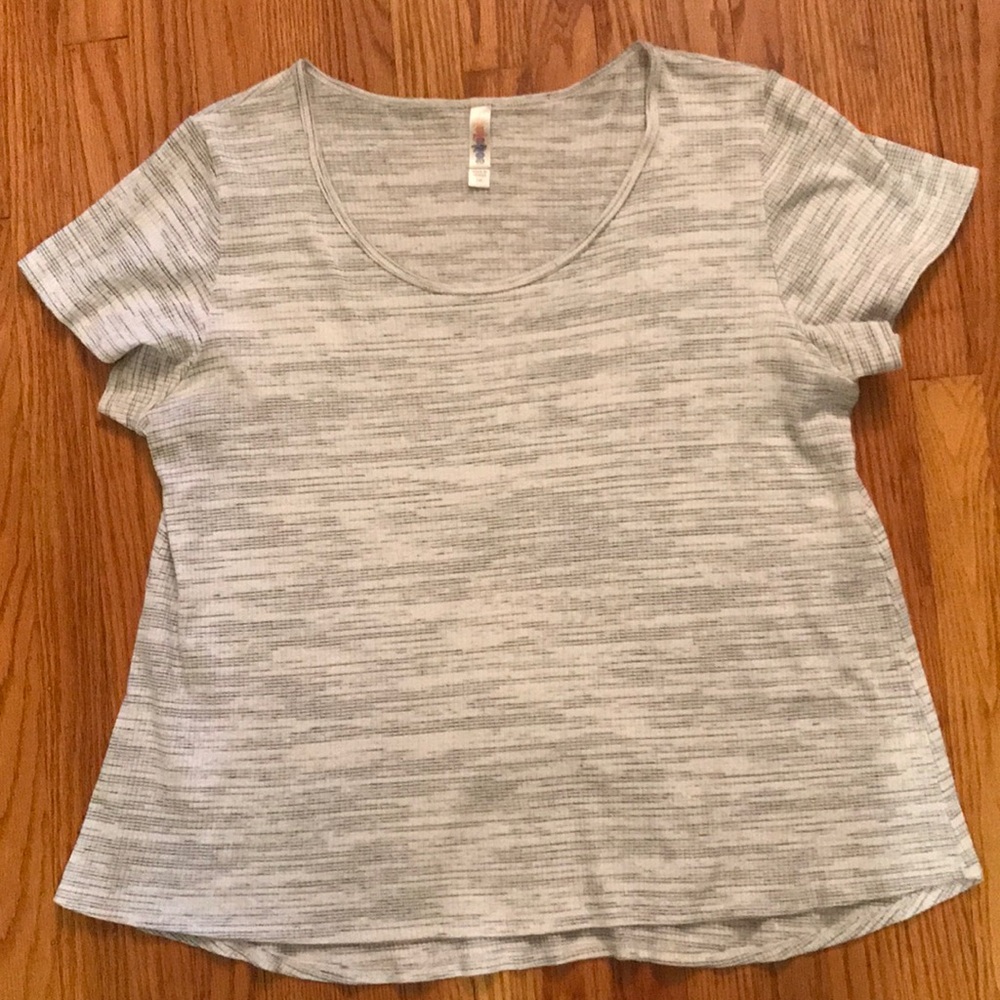 LuLaRoe TShirt 2X